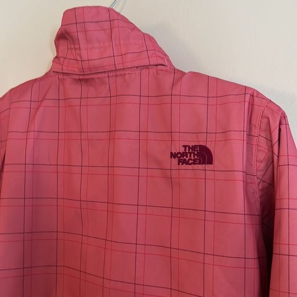 The North Face girls jacket - Picture 8 of 14